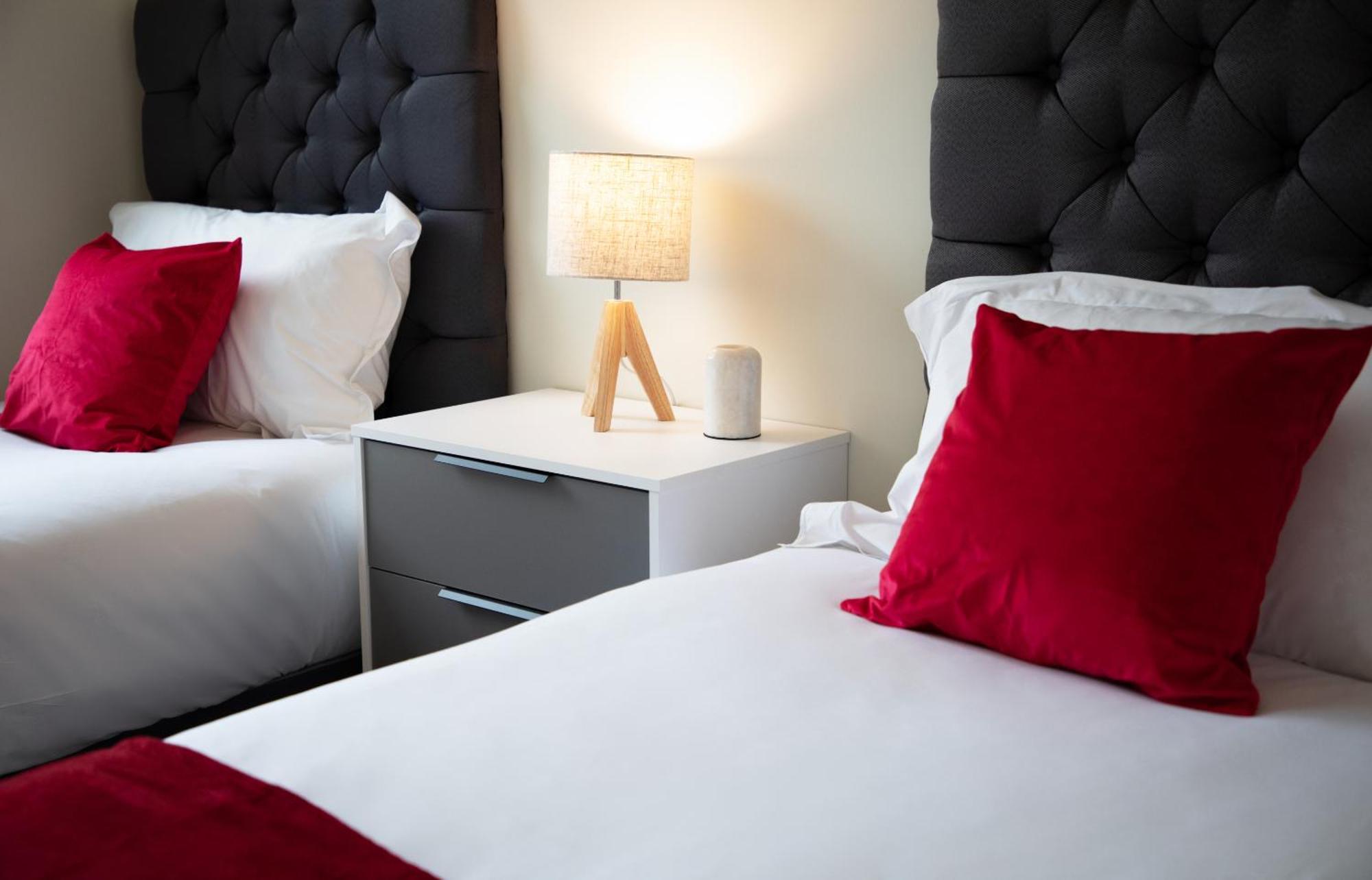 The Kaizen Appartement West Bromwich Kamer foto