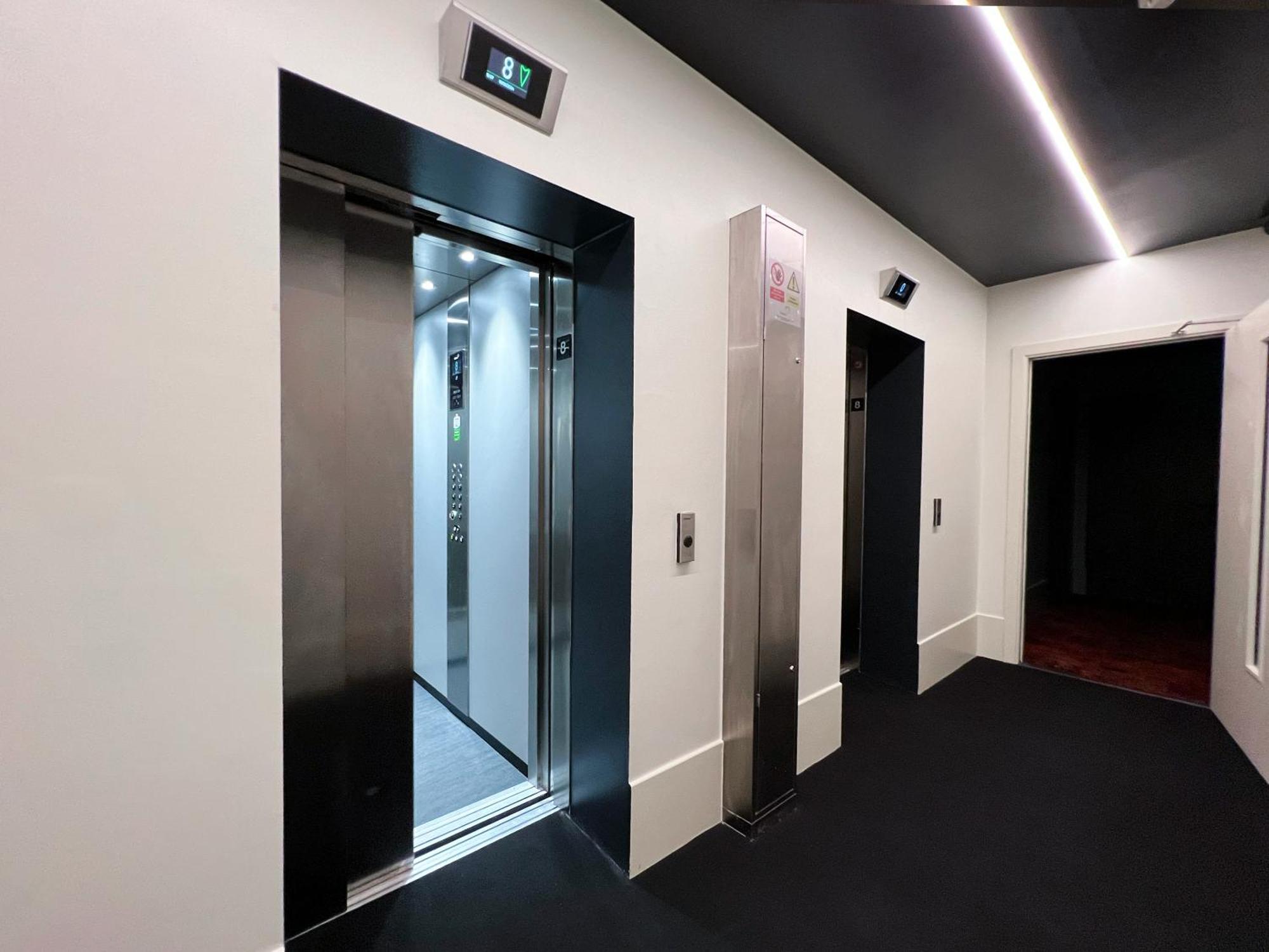 The Kaizen Appartement West Bromwich Buitenkant foto